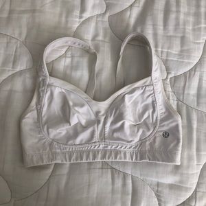 Lululemon bra!